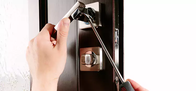Door Lock Replacement Service Sherbrooke
