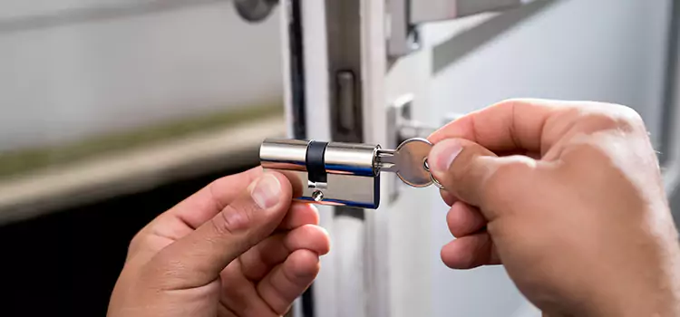 Emergency Locksmith for House Sherbrooke