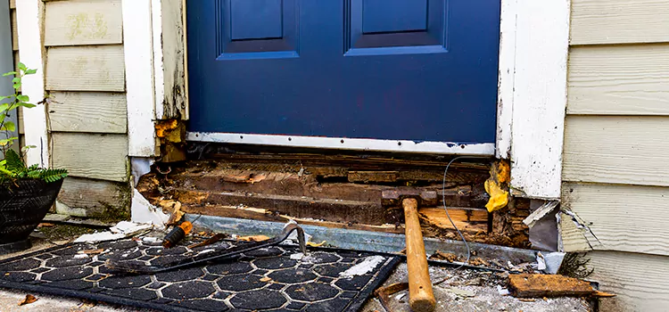 New Exterior Door Installation Sherbrooke
