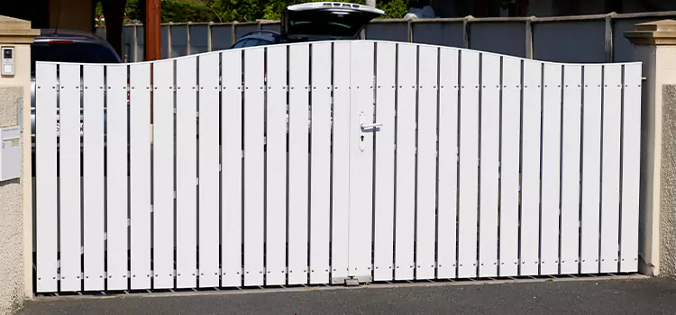 Why Choose Us for Residential Gate Repair in Sherbrooke, QC?